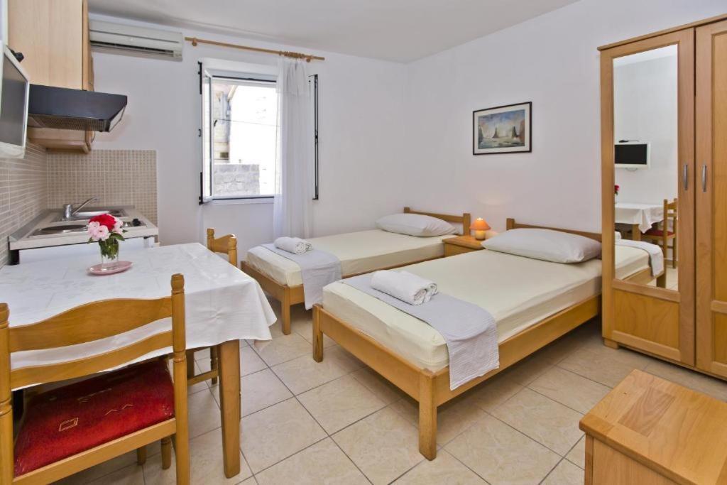 Vila Maria Old Town Hvar Hvar Town Bagian luar foto